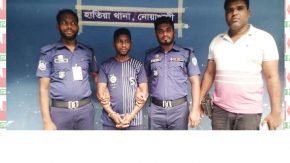 হাতিয়াতে স্ত্রীকে গলা কেটে হত্যা: পলাতক স্বামী গ্রেফতার