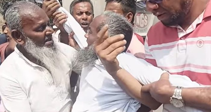 বাবার মৃত্যুর ছয়দিন পর আইসিওতে থাকা ছেলের মৃত্যু